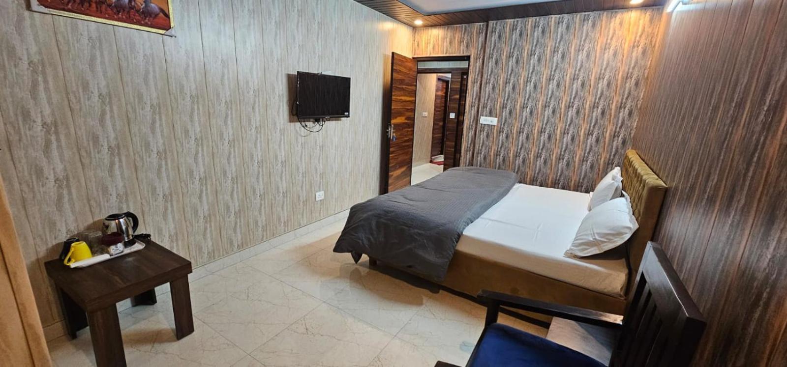 Hotel Mussoorie Gold Mary מראה חיצוני תמונה